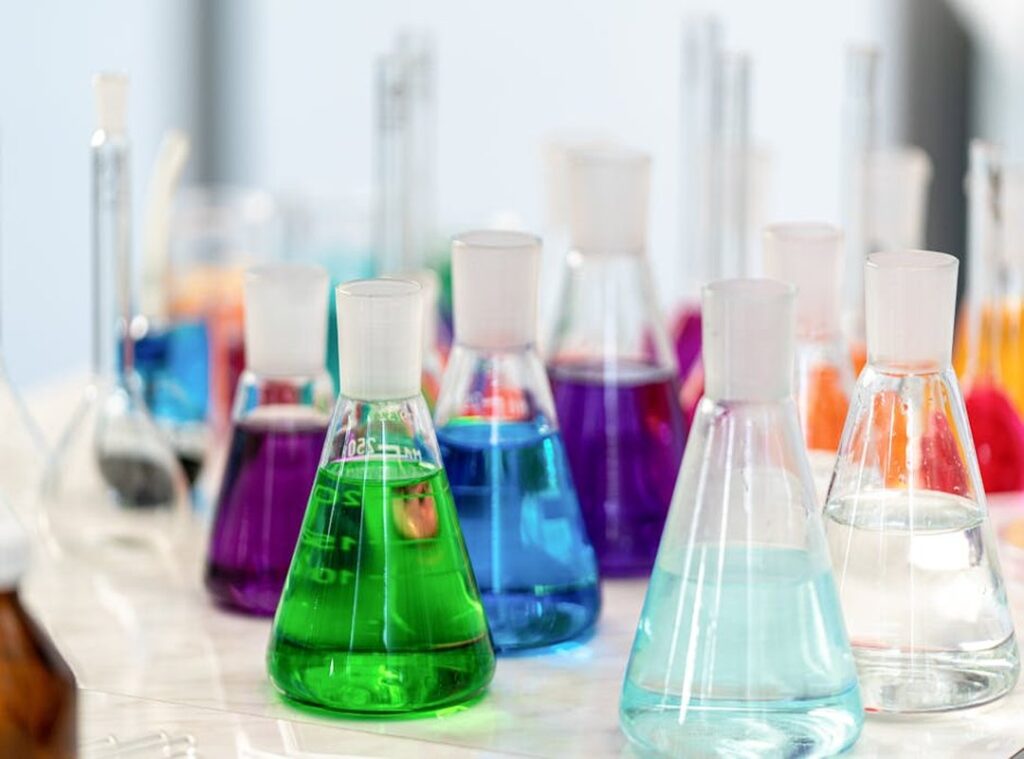 Zifegemo Toy Chemical